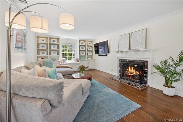 195 Central Parkway, Mount Vernon, NY 10552