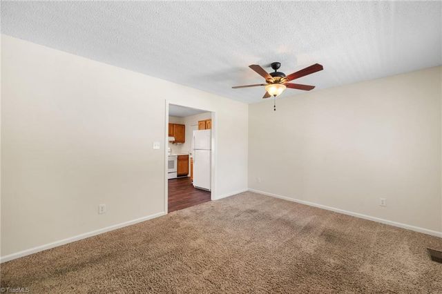 1525 Canstaff Drive, Kernersville, NC 27284