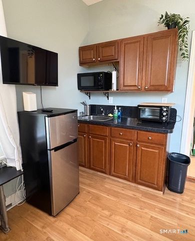 74 Pearl Street, New Haven, CT 06511