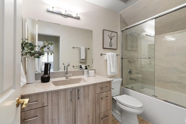 10107 Lamplighter Square, Cupertino, CA 95014