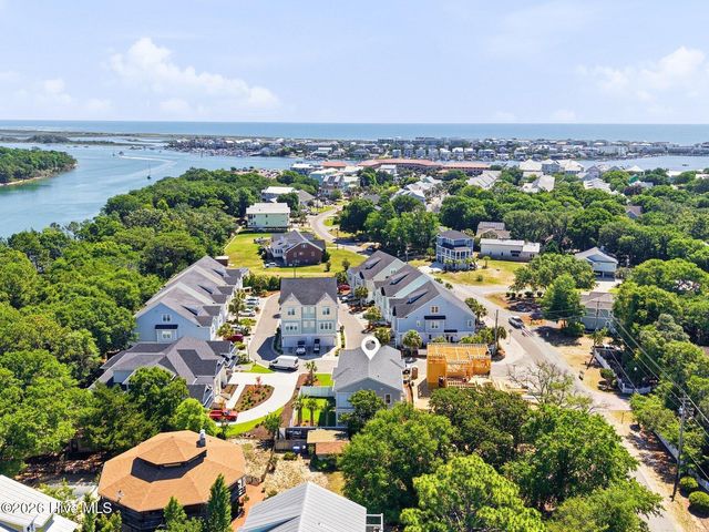 207 Bimini Townes Lane, Carolina Beach, NC 28428