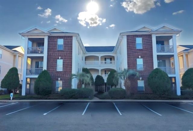 484 River Oaks Dr Apt 62A, Myrtle Beach, SC 29579
