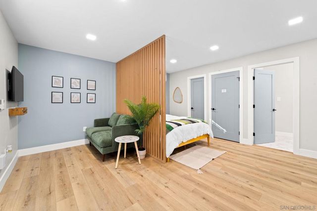 3023 E 10Th Street, National City, CA 91950