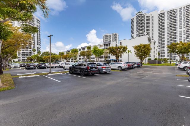 3440 NE 192nd St 1G-A, Aventura, FL 33180