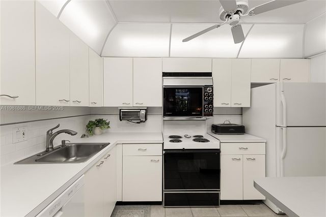 3440 NE 192nd St 1G-A, Aventura, FL 33180