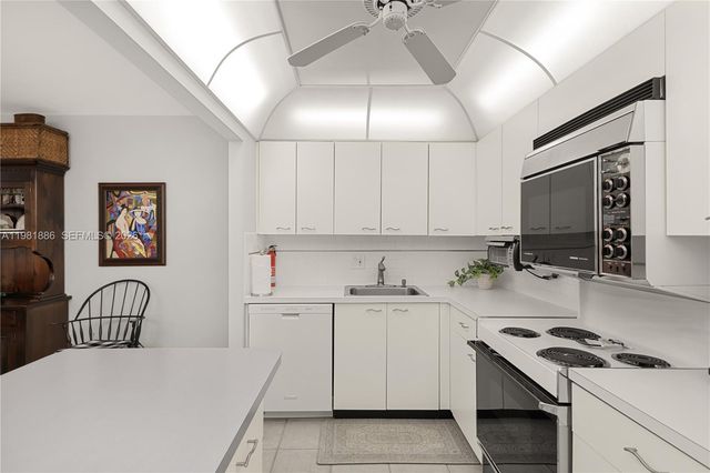 3440 NE 192nd St 1G-A, Aventura, FL 33180