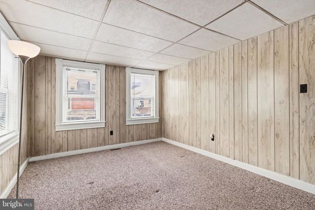 32 N MAIN ST, Dover, PA 17315