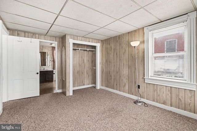 32 N MAIN ST, Dover, PA 17315