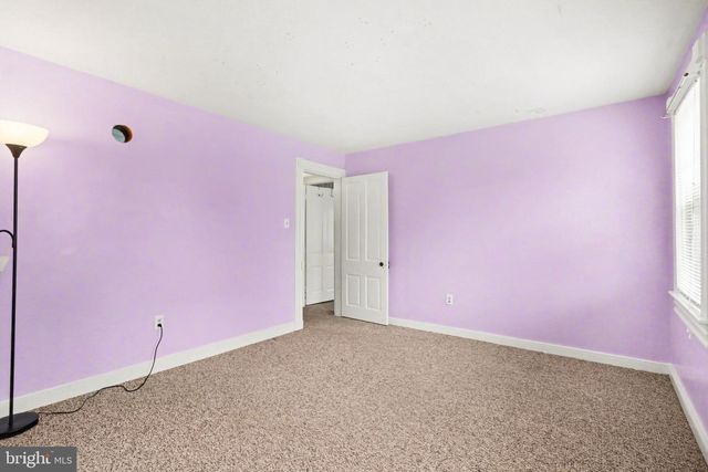 32 N MAIN ST, Dover, PA 17315