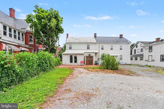 32 N MAIN ST, Dover, PA 17315
