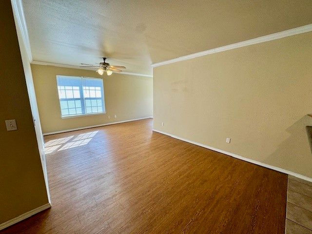 1583 N Evening Shade Drive, Fayetteville, AR 72703