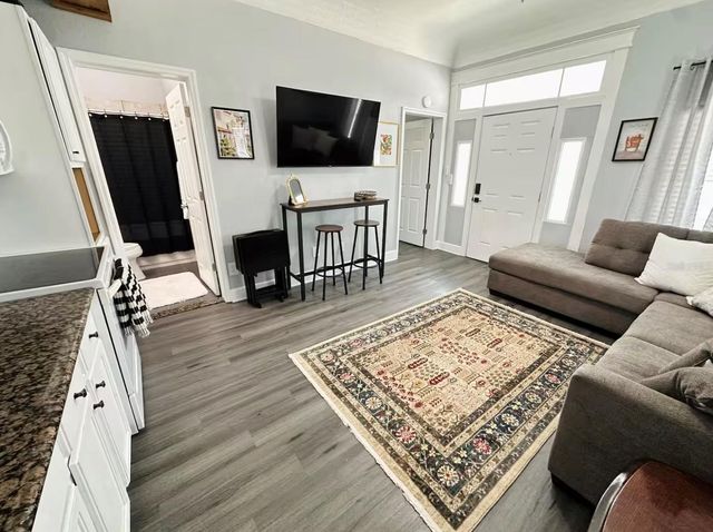 2510 W MAIN STREET Unit A, Tampa, FL 33607