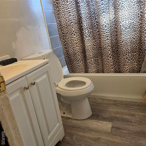 5344 Northland Ave, St Louis, MO 63112