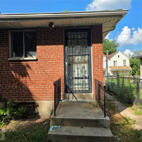5344 Northland Ave, St Louis, MO 63112