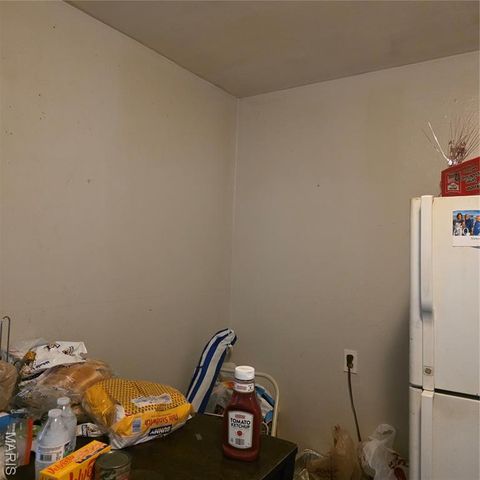 5344 Northland Ave, St Louis, MO 63112