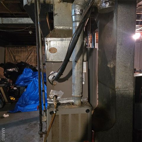 5344 Northland Ave, St Louis, MO 63112