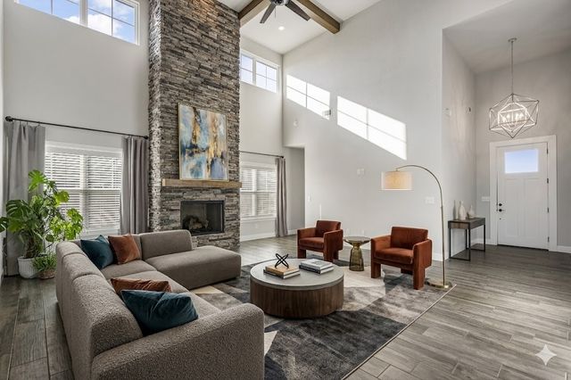 931 Red Maple Street, Centerton, AR 72719