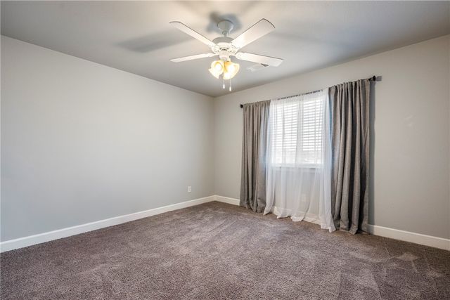 931 Red Maple Street, Centerton, AR 72719