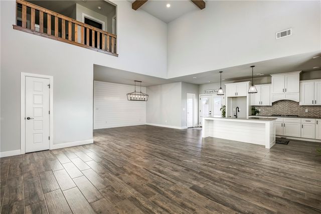 931 Red Maple Street, Centerton, AR 72719