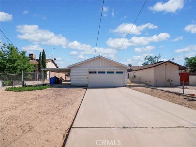 661 W Buena Vista, Barstow, CA 92311