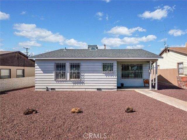 661 W Buena Vista, Barstow, CA 92311