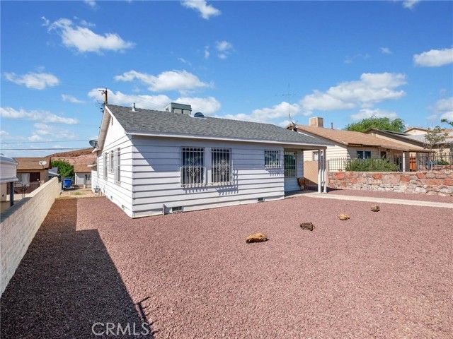 661 W Buena Vista, Barstow, CA 92311