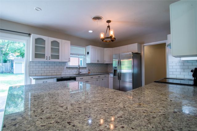 3120 Covert Avenue, Fort Worth, TX 76133