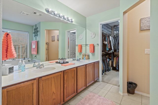 1014 Tabasco Trail, Arlington, TX 76002