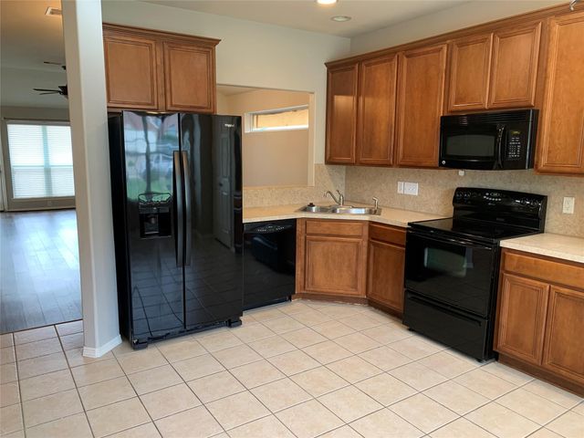 7806 Board Crossing, Conroe, TX 77304