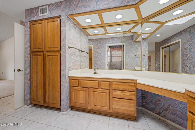 17911 N HYACINTH Drive, Sun City West, AZ 85375