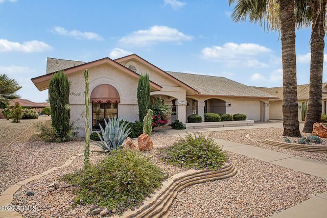 17911 N HYACINTH Drive, Sun City West, AZ 85375