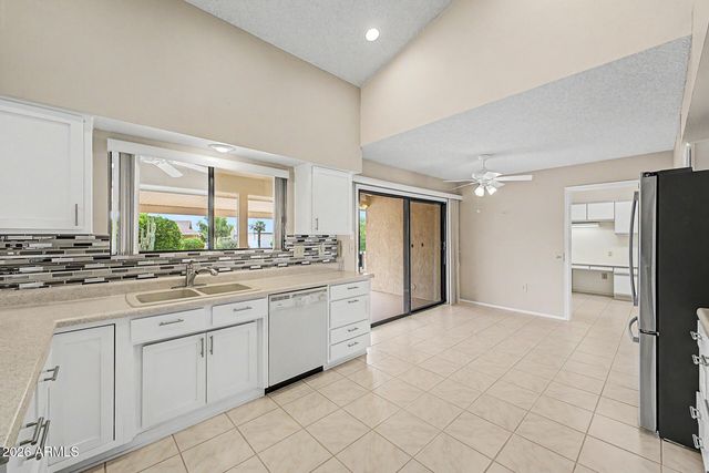 17911 N HYACINTH Drive, Sun City West, AZ 85375