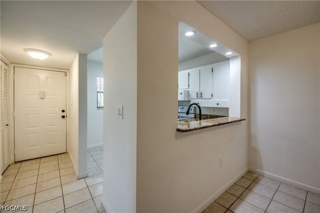 9261 Central Park DR 106, Fort Myers, FL 33919