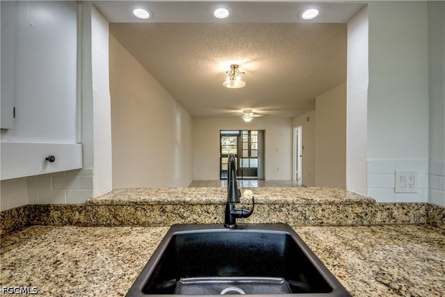 9261 Central Park DR 106, Fort Myers, FL 33919