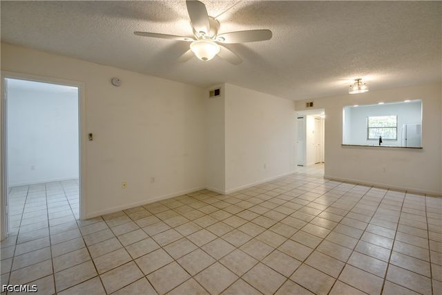 9261 Central Park DR 106, Fort Myers, FL 33919
