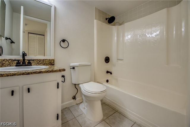 9261 Central Park DR 106, Fort Myers, FL 33919