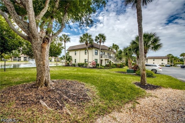9261 Central Park DR 106, Fort Myers, FL 33919