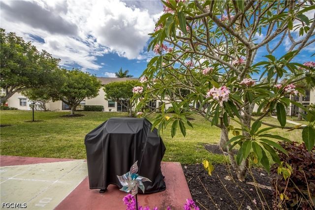 9261 Central Park DR 106, Fort Myers, FL 33919