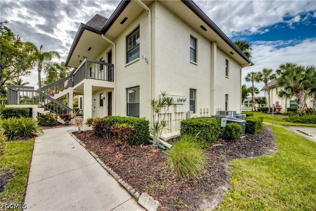 9261 Central Park DR 106, Fort Myers, FL 33919