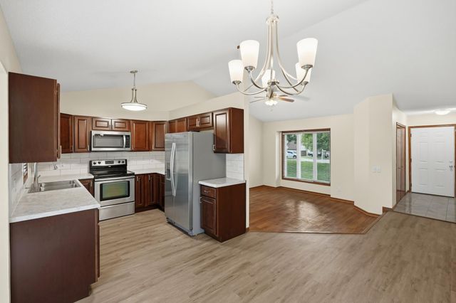 9179 Janero Avenue S, Cottage Grove, MN 55016