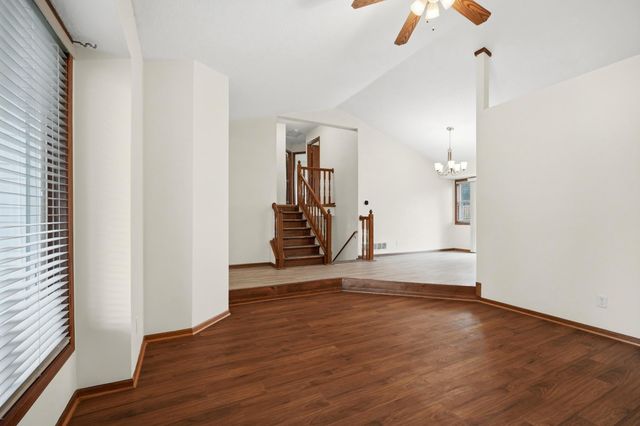 9179 Janero Avenue S, Cottage Grove, MN 55016