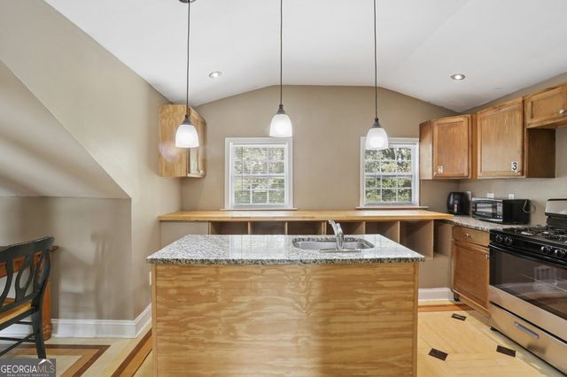 891 N Eugenia Place NW C, Atlanta, GA 30318