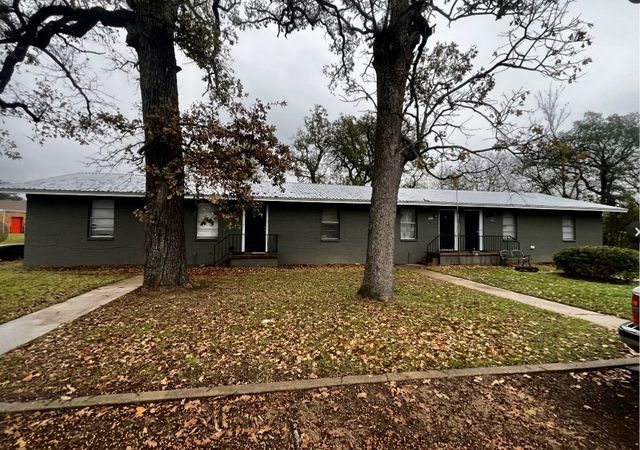 622 N Main Street, Grand Saline, TX 75140