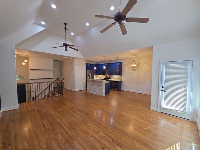 306 Gregg Street, Houston, TX 77020