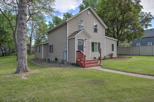 1414 Main Street NW, Elk River, MN 55330
