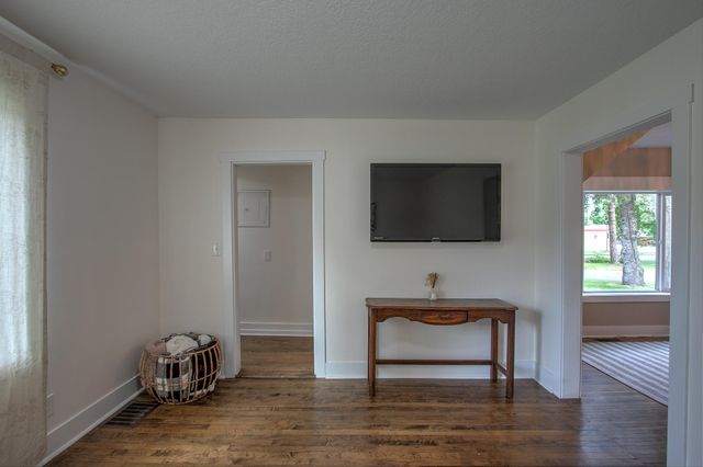1414 Main Street NW, Elk River, MN 55330