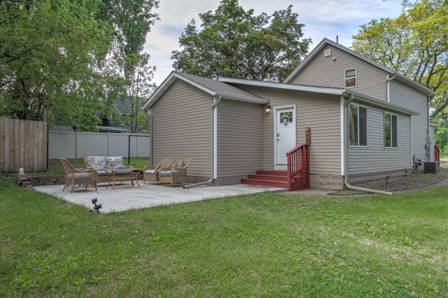 1414 Main Street NW, Elk River, MN 55330