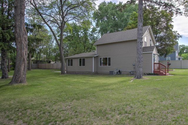 1414 Main Street NW, Elk River, MN 55330