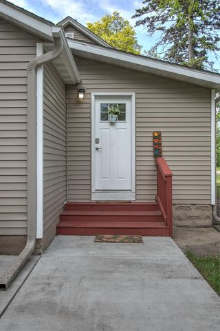 1414 Main Street NW, Elk River, MN 55330