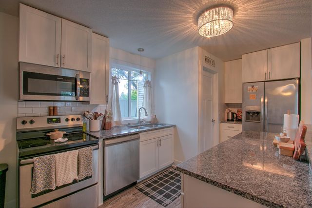 1414 Main Street NW, Elk River, MN 55330